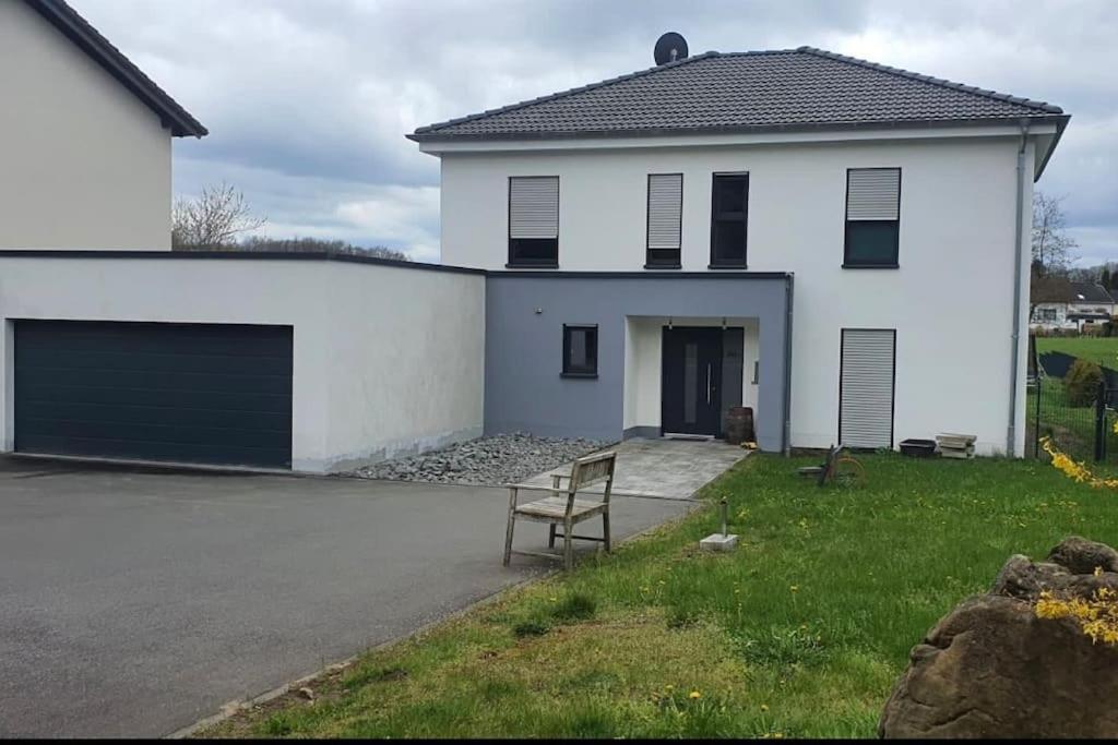 Modernes Ferienhaus In Uedersdorf Üdersdorf Exterior foto